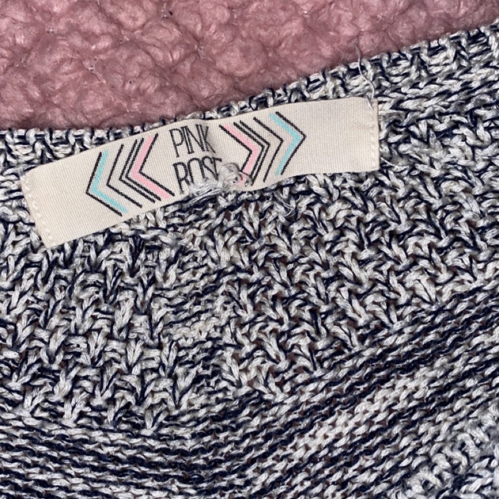 Sweater - Picture 2 of 2